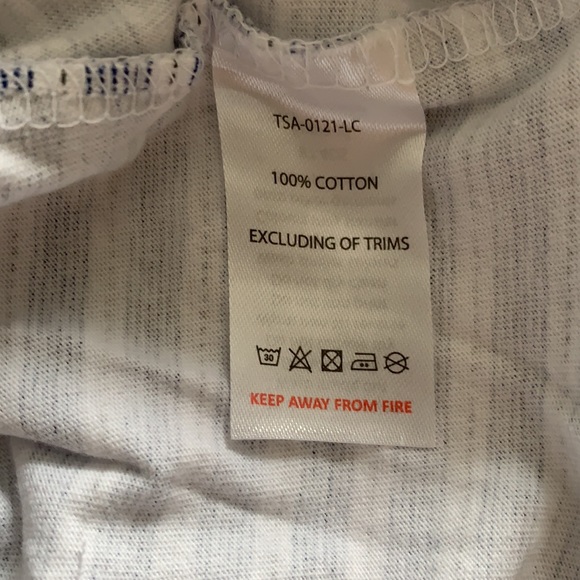 Larson & Co Tee - Picture 3 of 5